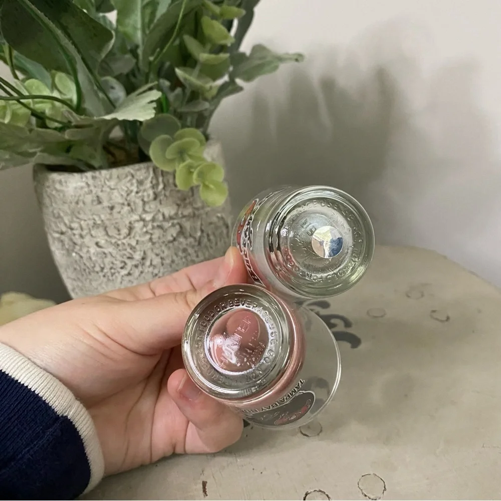 Buccaneers Glass Shot Glasses, Set of 2